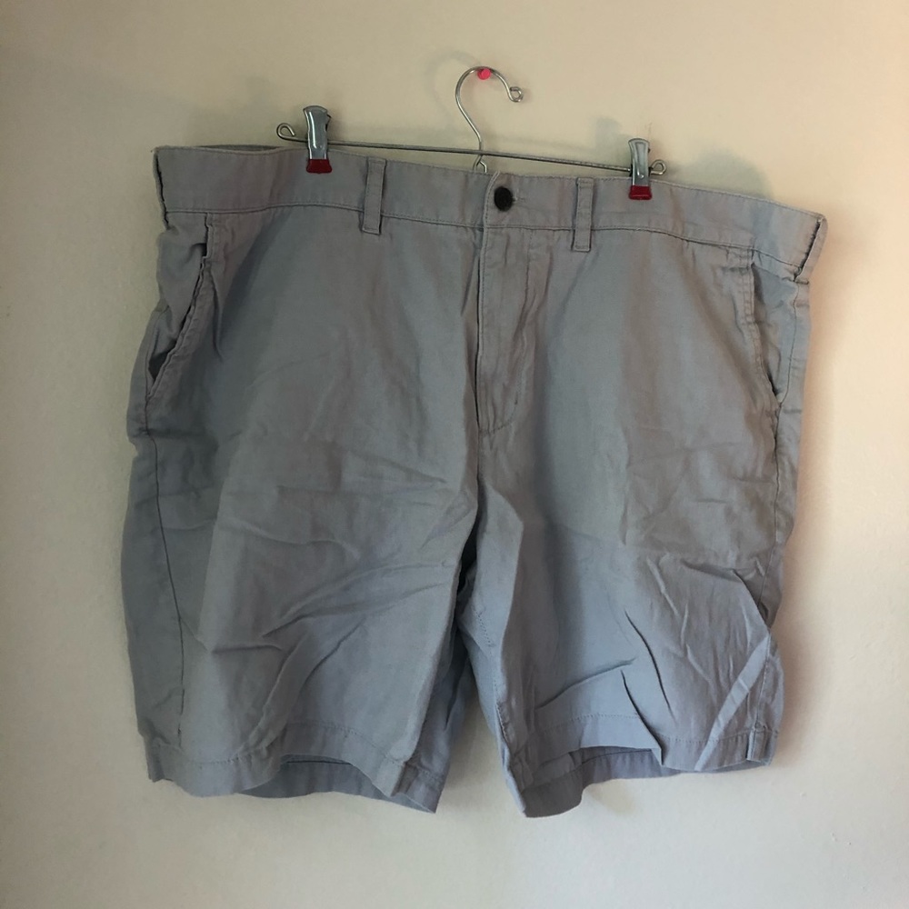Marc Anthony shorts gray flat front